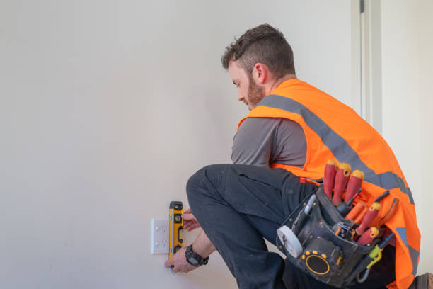 Best Commercial Electrician Services  in Ferguson, MO