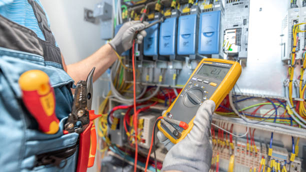 Best Local Electrician Companies  in Ferguson, MO